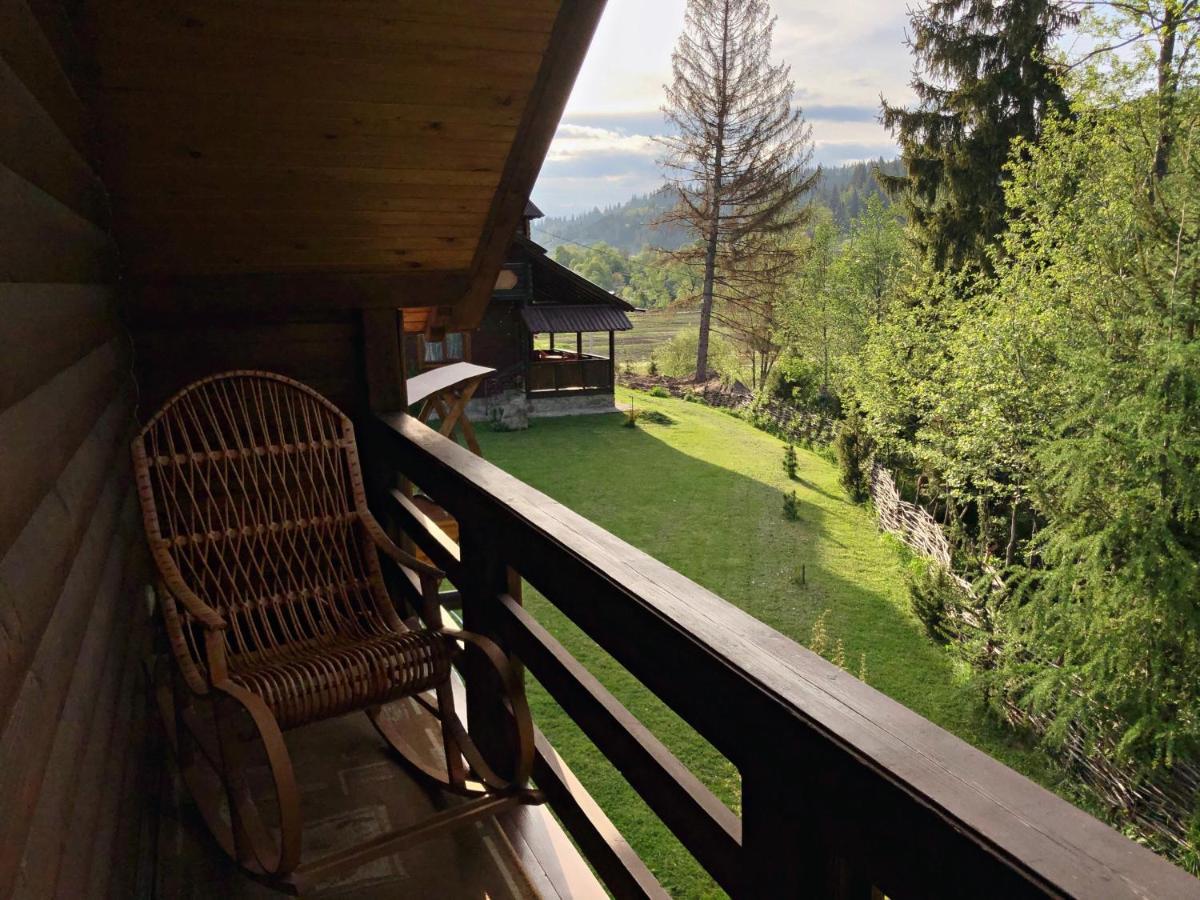 Чорногірський Вітер Villa Verchovyna Exteriör bild