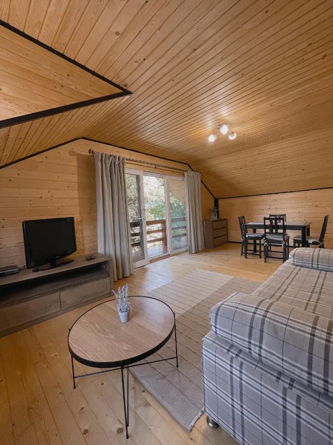 Чорногірський Вітер Villa Verchovyna Exteriör bild