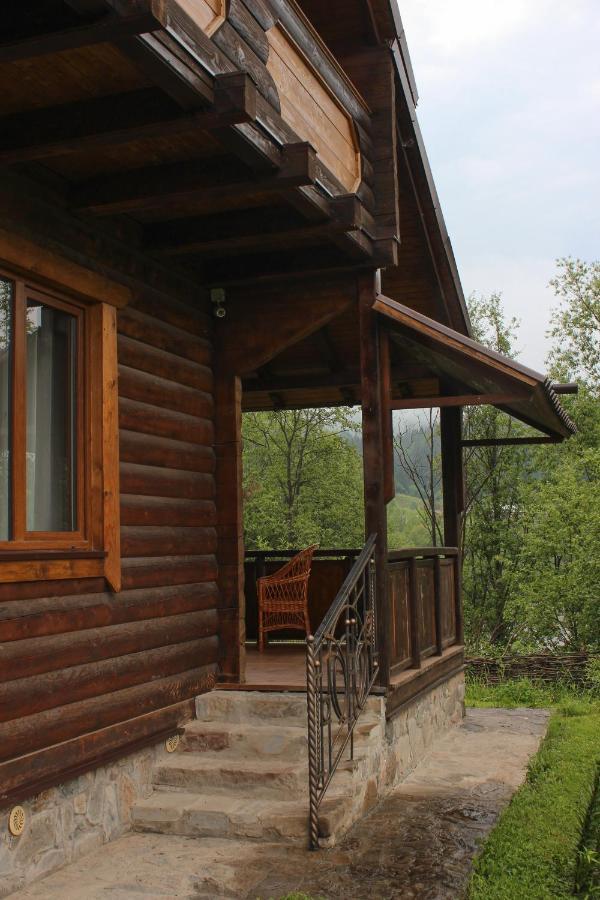 Чорногірський Вітер Villa Verchovyna Exteriör bild